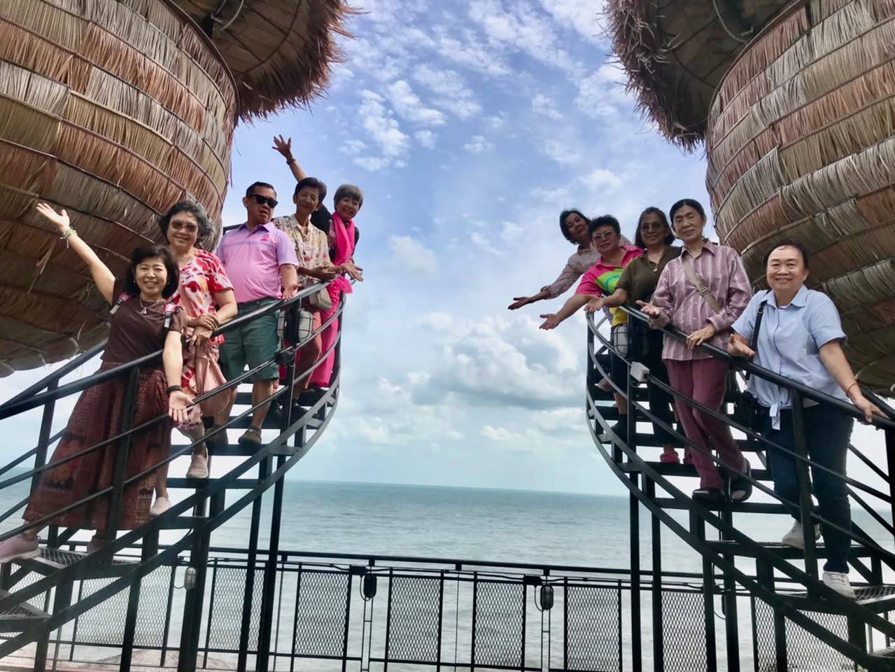 เช่ารถตู้สุราษฎร์ธานี