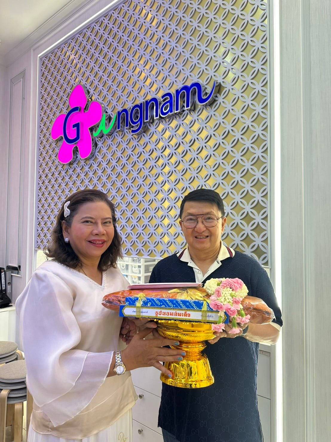 เช่ารถตู้สุราษฎร์ธานี